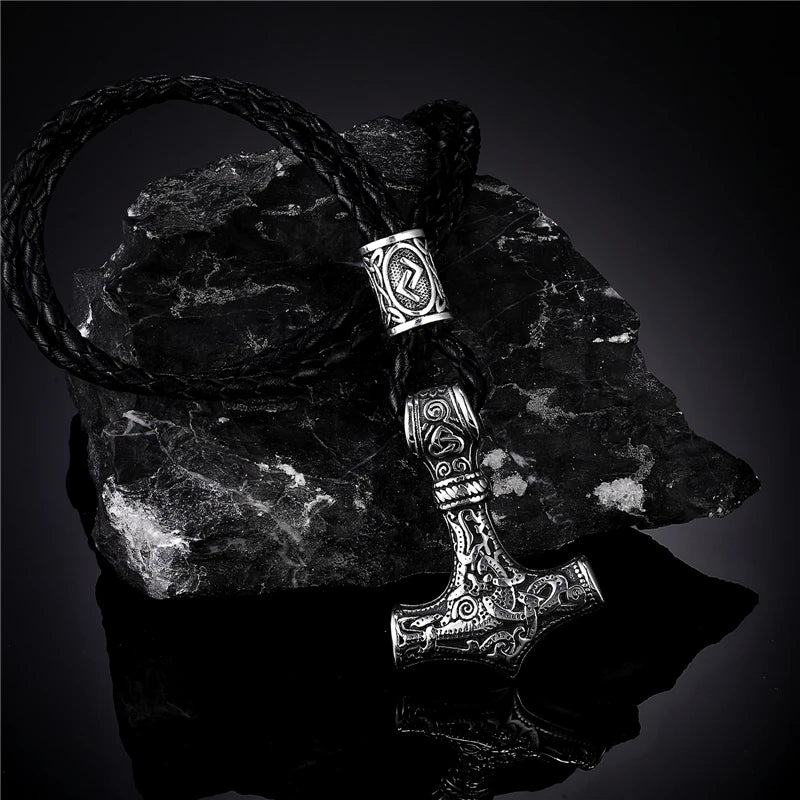 Marteau de Thor — Mjöllnir