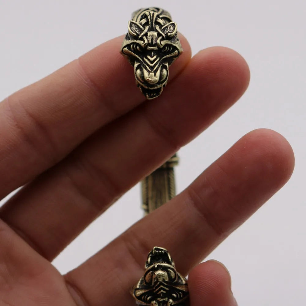 Tvívarg — Bracelet du Double-Loup