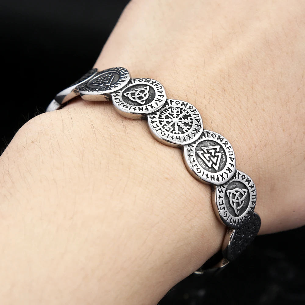 Hringr-eiðr — Bracelet du serment d'Odin