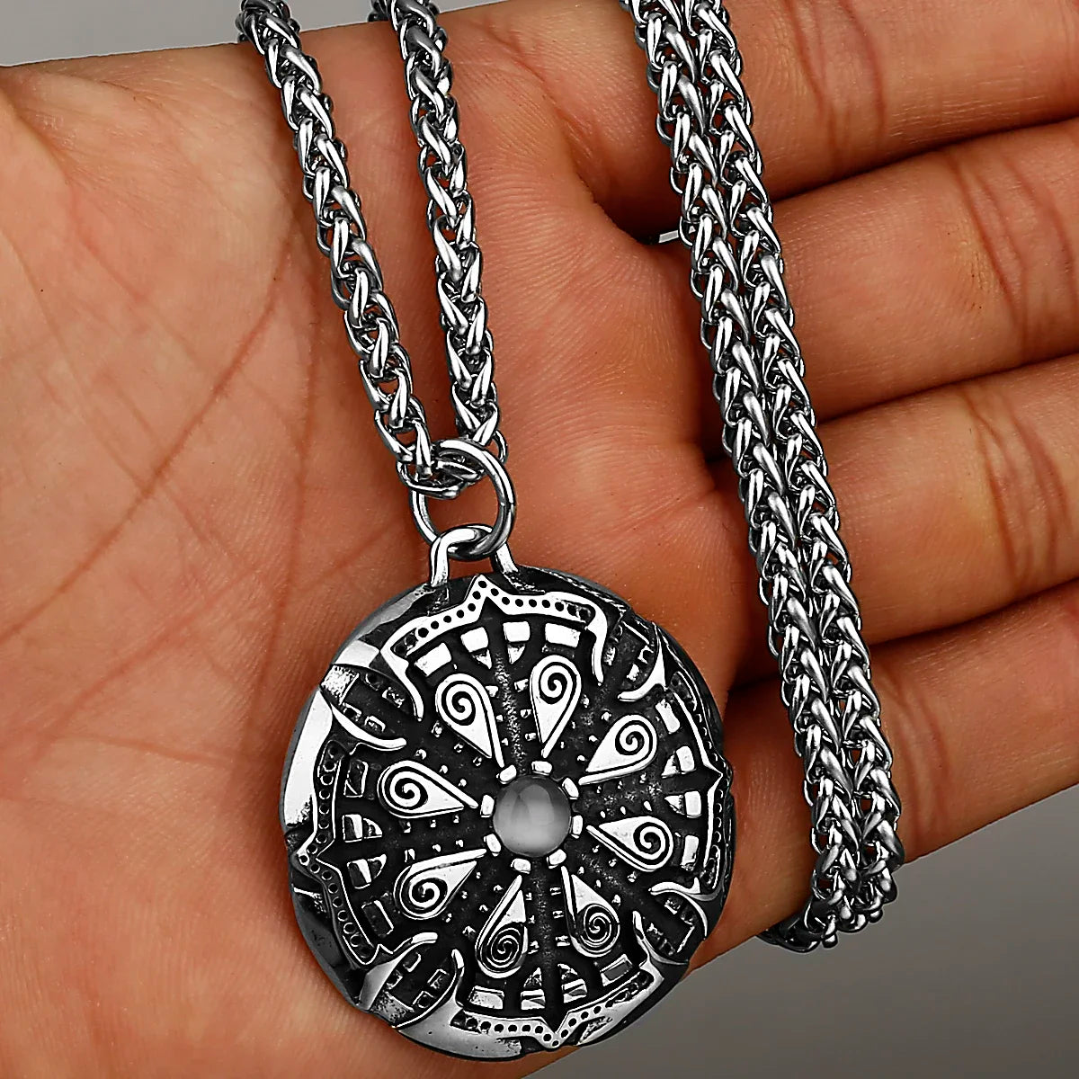 Vegvísir – Le guide du Nord