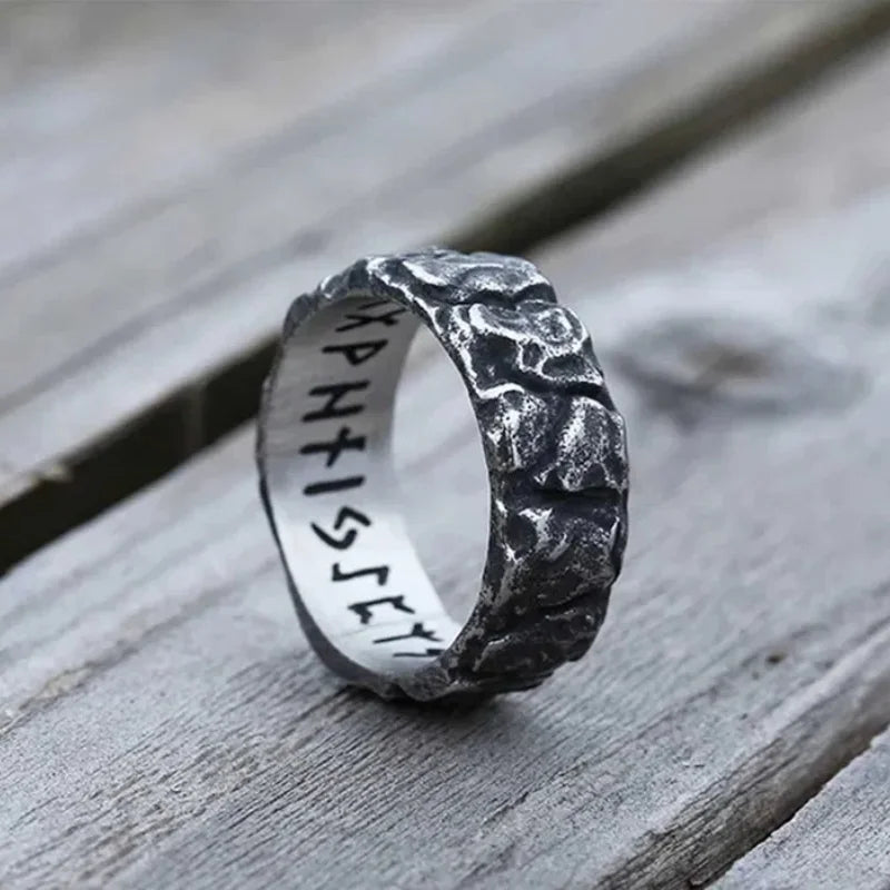 bague martelee