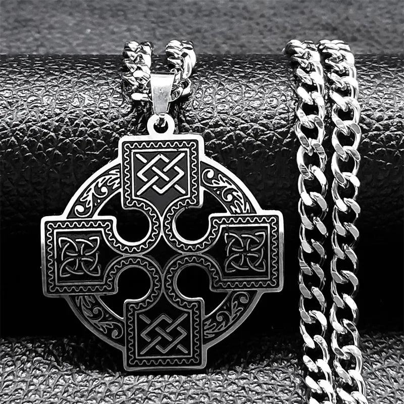Croix Viking Insulaire - Héritage des Îles du Nord