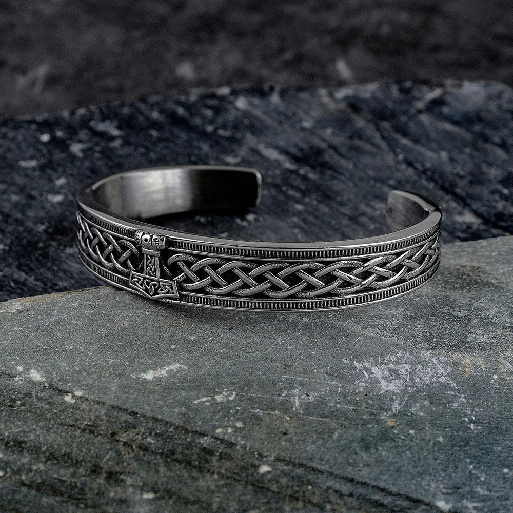 Vérrhamarr — Bracelet du Marteau Gardien