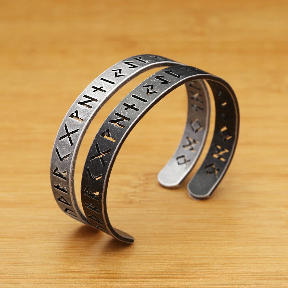 Helgifjötr — Bracelet du Lien Sacré